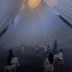 中国馆的室外花园位于军械库场馆尽头