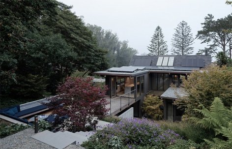 A modern living sp