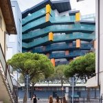 考虑到英亚体育手机版登录位于城市的旅