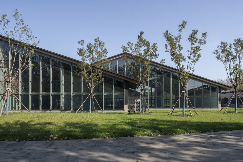 在工业转型的背景下尝试建一个中大型的