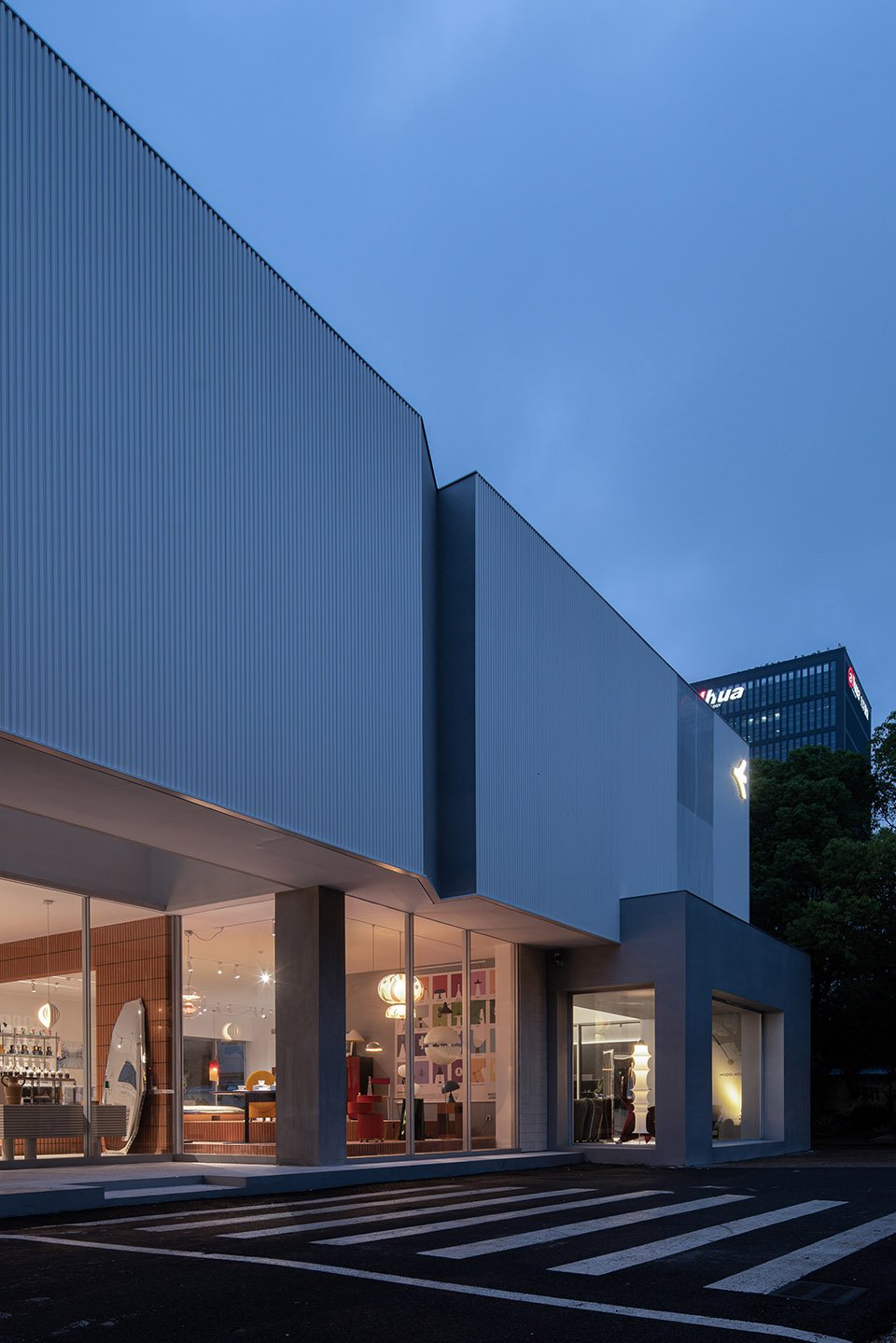 在不同场地的商业模式下呈现出多样的展