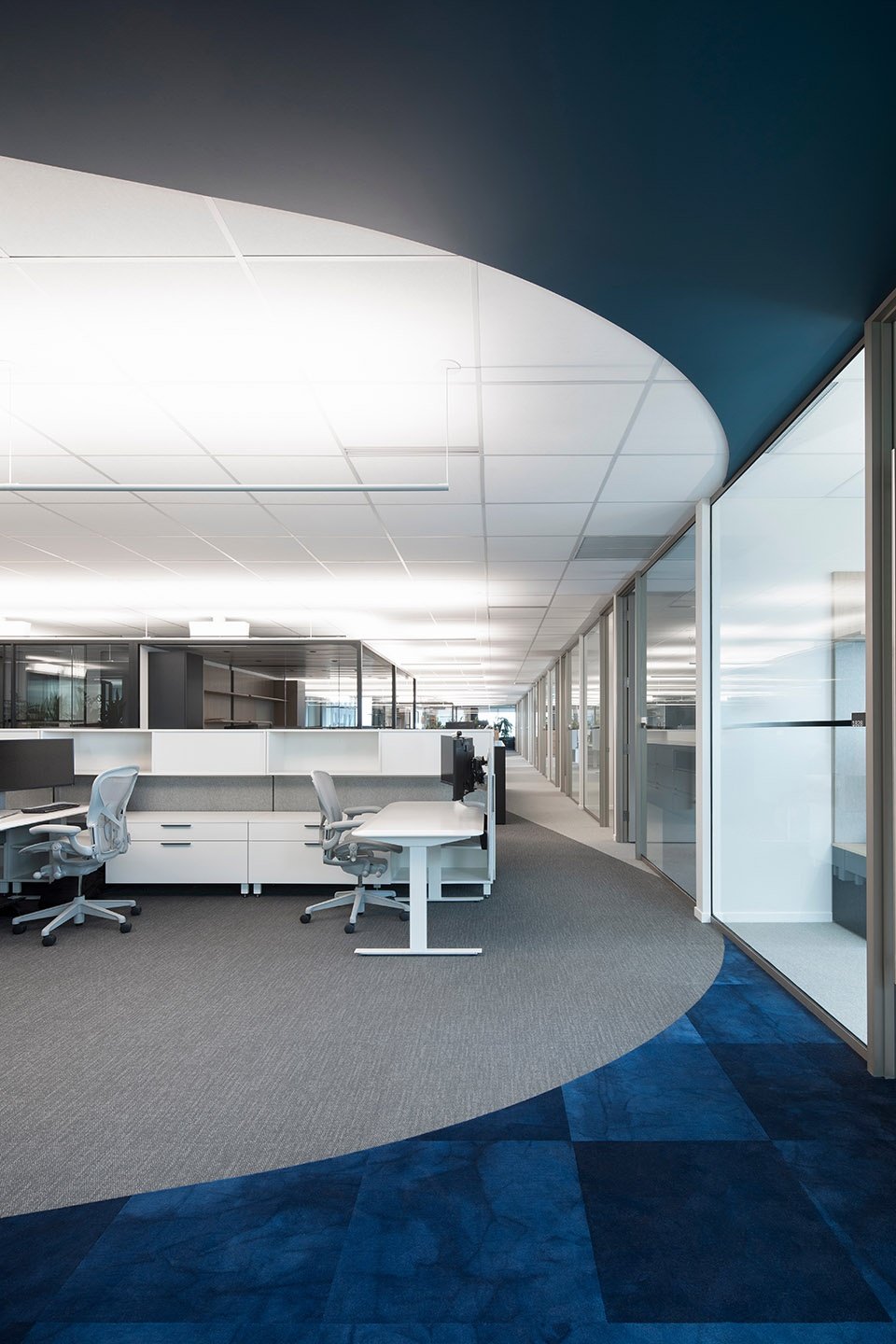 Bright office spac