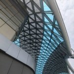 其中运动场地面积为 6300 平方米