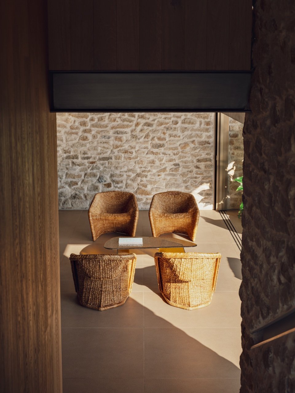 Outdoor lounge sea