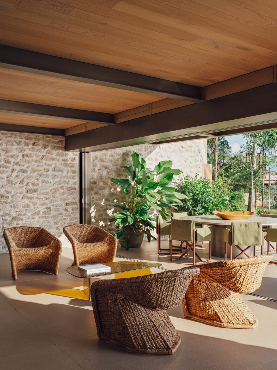 Outdoor lounge © F