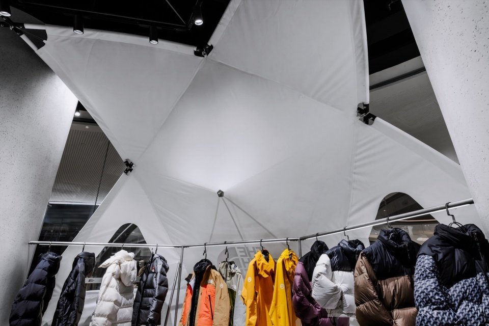 是打造一个充分展现 TNF UE 户