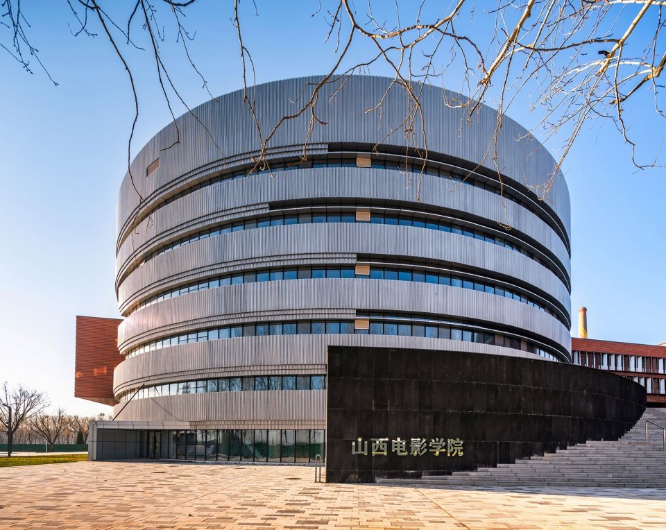 贾家庄村隶属于山西省汾阳市贾家庄镇
