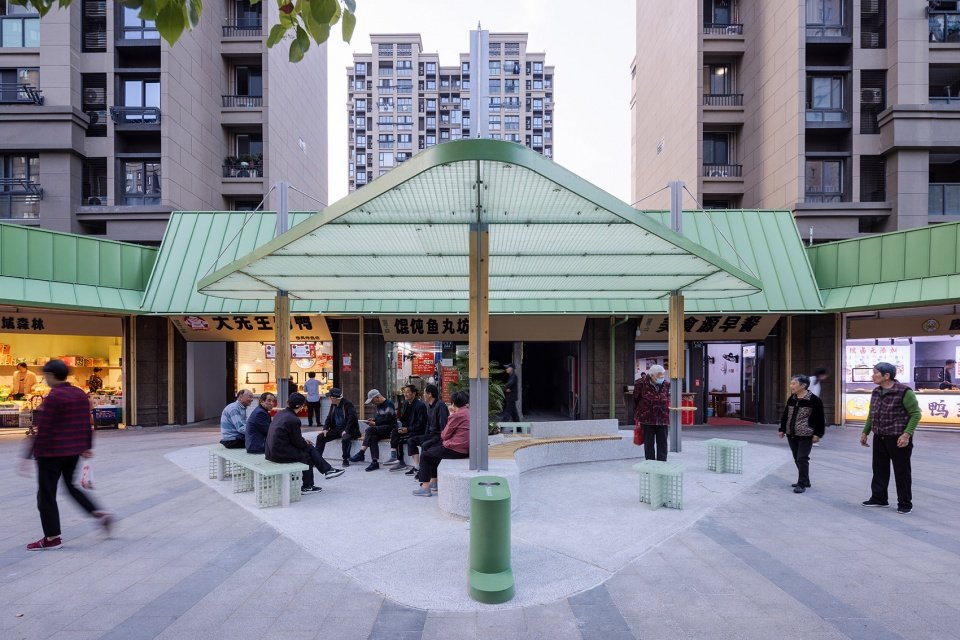 裙楼商业举步维艰