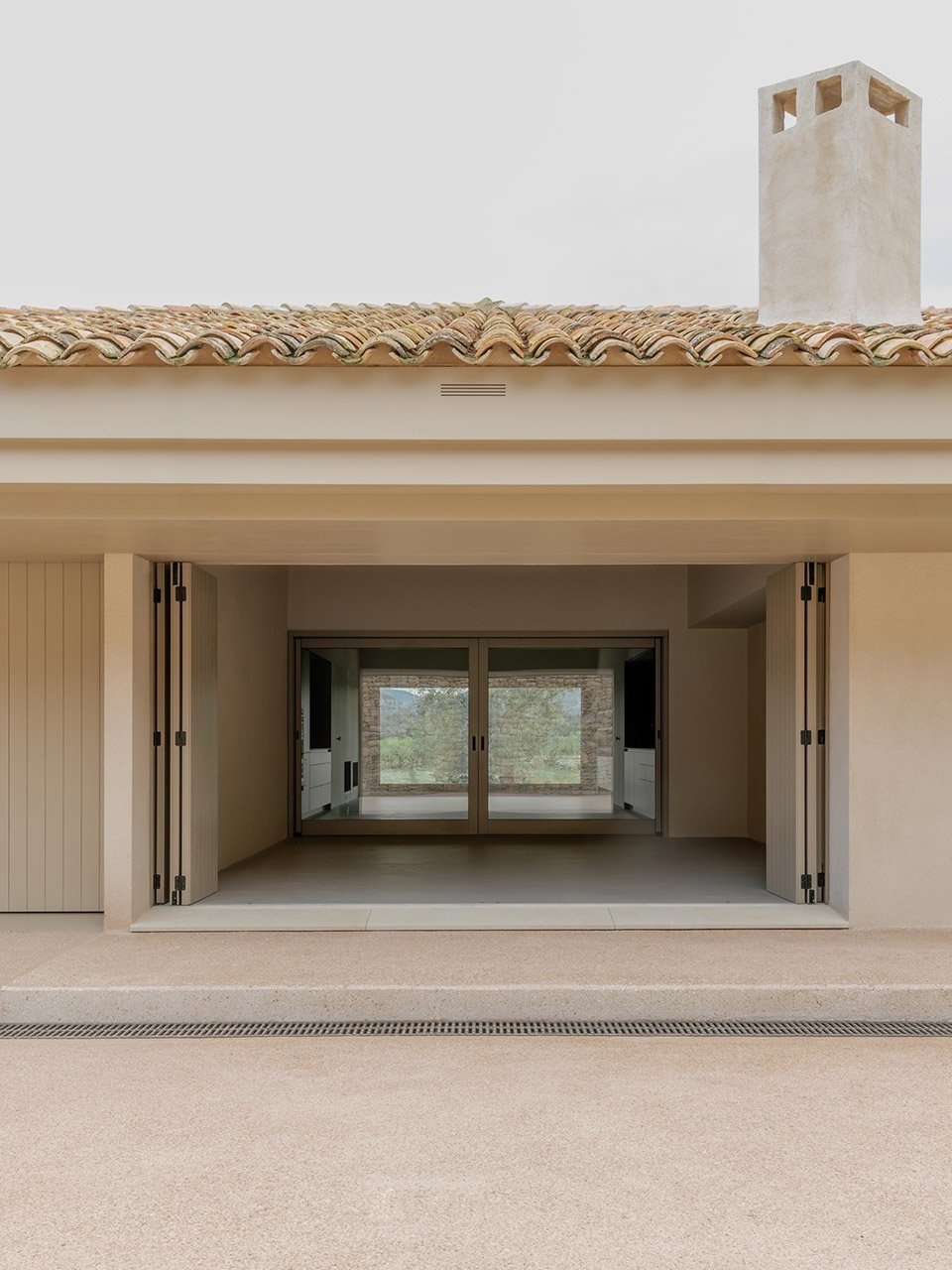 Casa EF is a priva