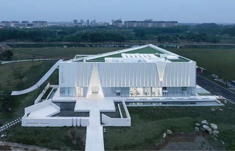 移动端与电脑端入口保持一致