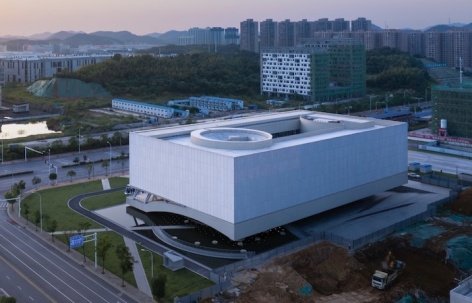 移动端与电脑端入口保持一致