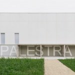 英亚体育官网正规渠道坐落于一个两侧环