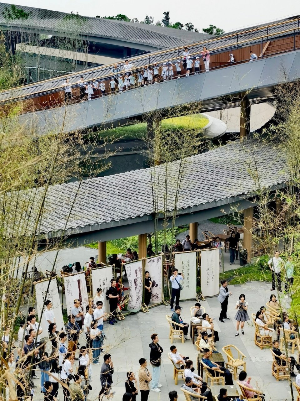 传统静态的展陈方式也是失效的