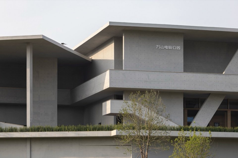 作为全国第一家乡村公共电影院
