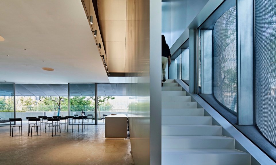 stairs partially v