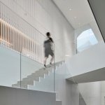 地下是已施工完成的社区地下停车场