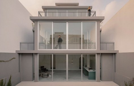 A contained archit