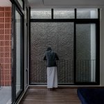 相关文章大面积白色立面不仅强化了中超