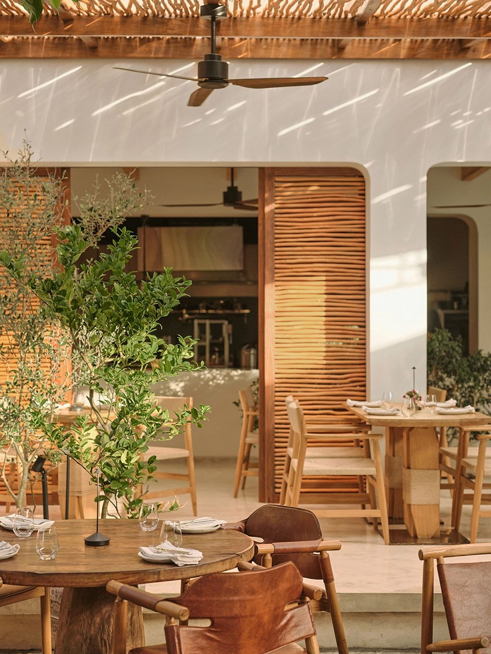 restaurant entranc