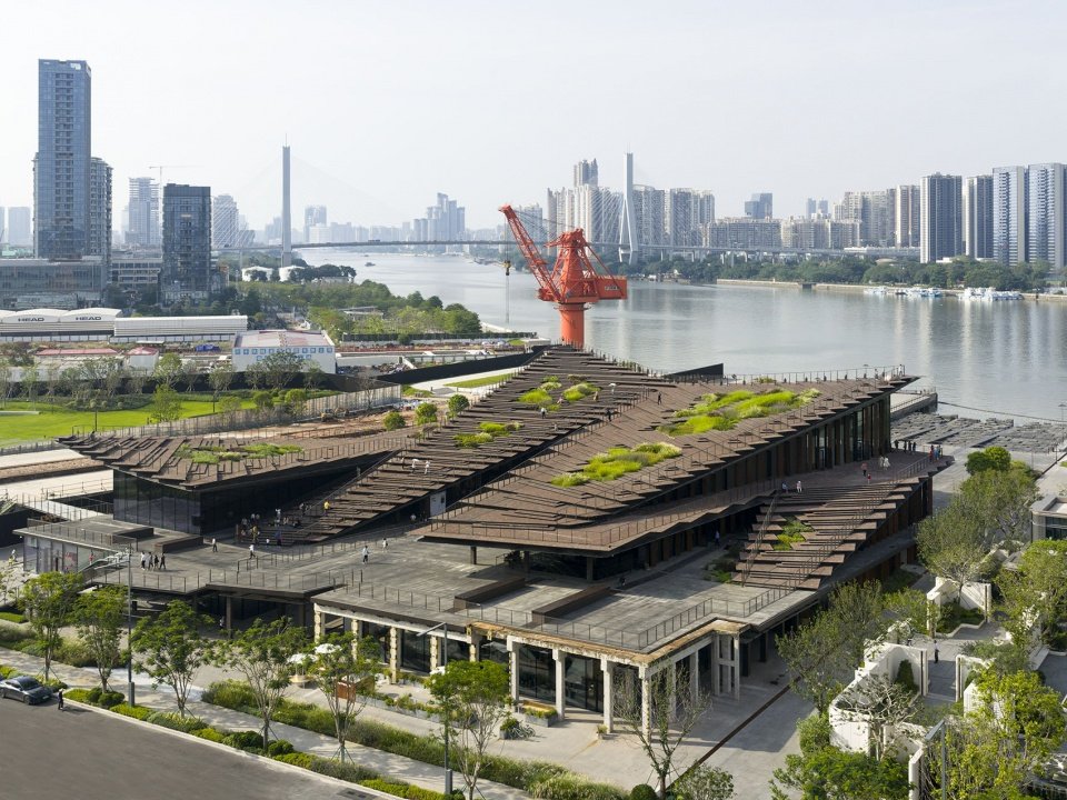 Kengo Kuma and Ass