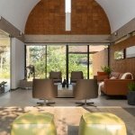 场地内现存的大型与中型树木