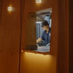 使空间原本充裕的层高依然能够被感知