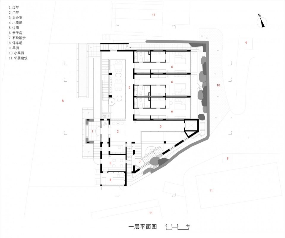 半地下一层